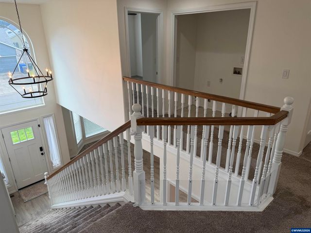 7864 Jani Ct NE, Keizer, OR 97303