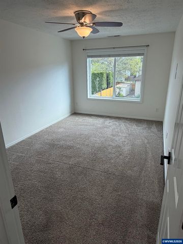 7864 Jani Ct NE, Keizer, OR 97303