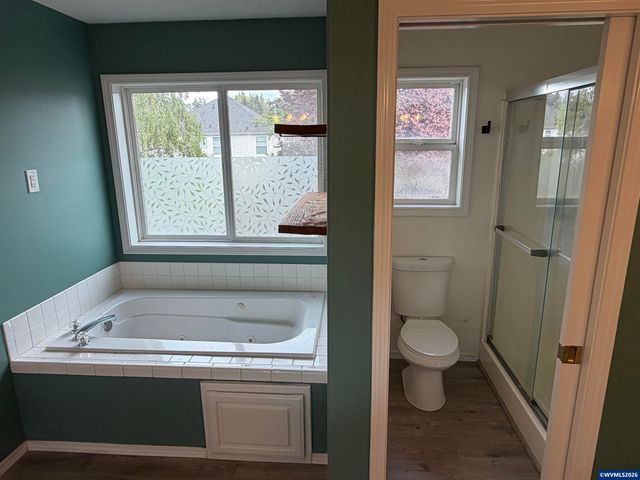 7864 Jani Ct NE, Keizer, OR 97303