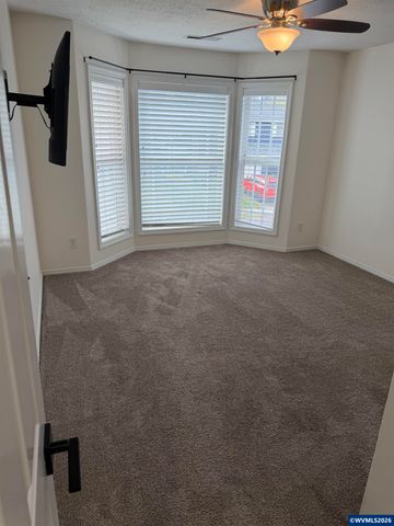 7864 Jani Ct NE, Keizer, OR 97303