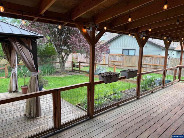 7864 Jani Ct NE, Keizer, OR 97303