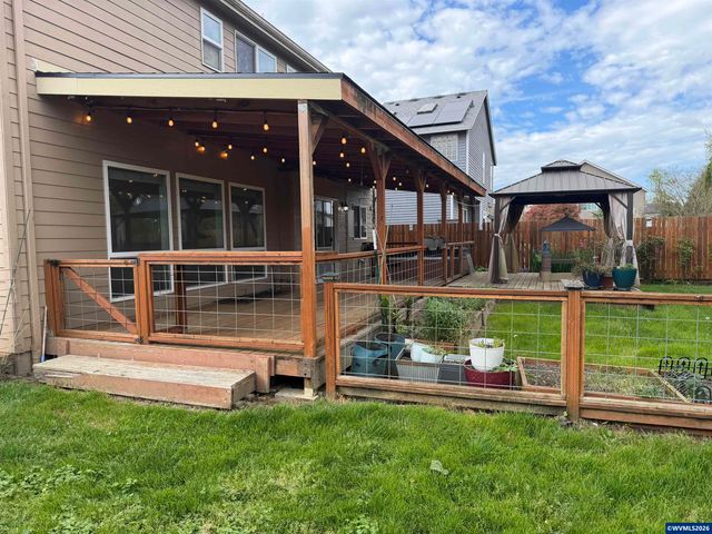 7864 Jani Ct NE, Keizer, OR 97303