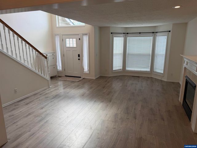 7864 Jani Ct NE, Keizer, OR 97303