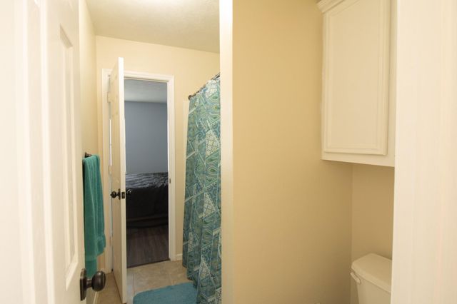 901 Bay Area Boulevard, League City, TX 77573