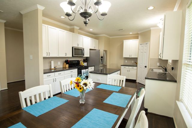 901 Bay Area Boulevard, League City, TX 77573