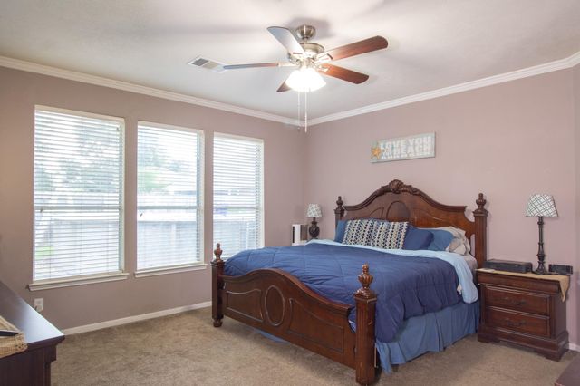 901 Bay Area Boulevard, League City, TX 77573