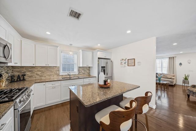 150 Prattown Lane, Bridgewater, MA 02324