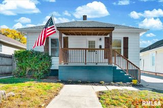 320 CHRISTOPHER Street, Pekin, IL 61554