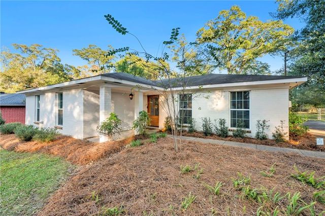 1031 Navion Drive, Mobile, AL 36695