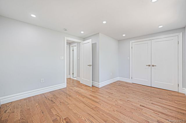 41 Kingston Street, Elmont, NY 11003