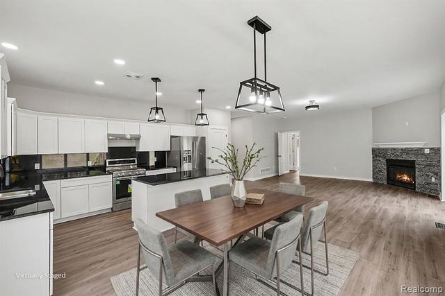 17311 Timber Creek, Holly, MI 48442