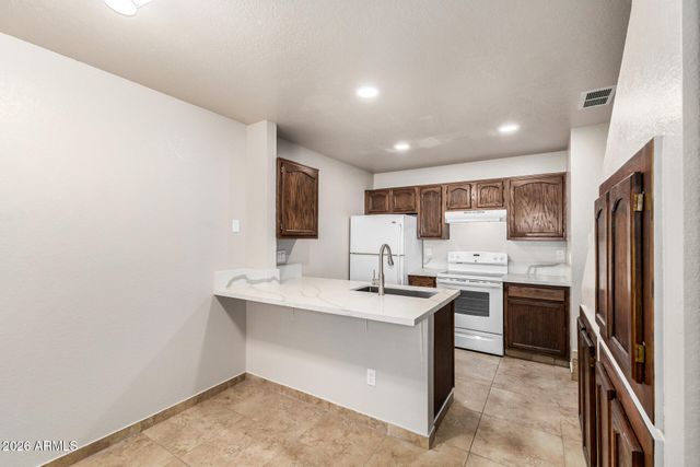 510 N ALMA SCHOOL Road 159, Mesa, AZ 85201