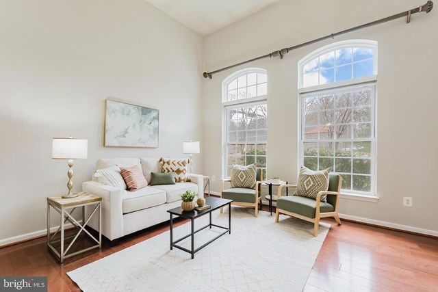 12468-A LIBERTY BRIDGE RD, Fairfax, VA 22033