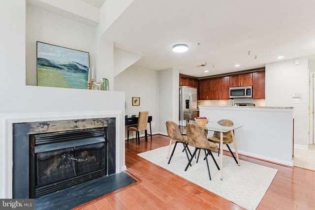 12468-A LIBERTY BRIDGE RD, Fairfax, VA 22033