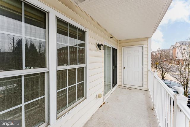 12468-A LIBERTY BRIDGE RD, Fairfax, VA 22033