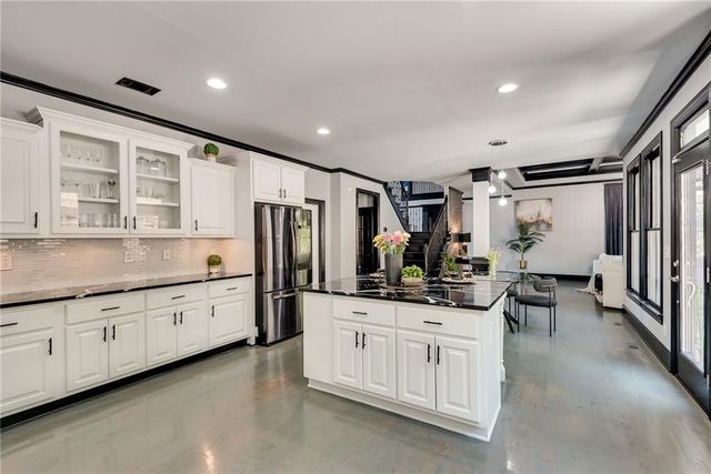 1370 Boomer Circle, Suwanee, GA 30024