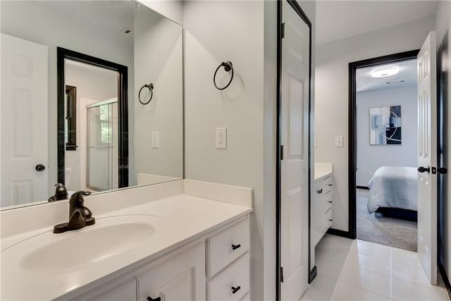 1370 Boomer Circle, Suwanee, GA 30024