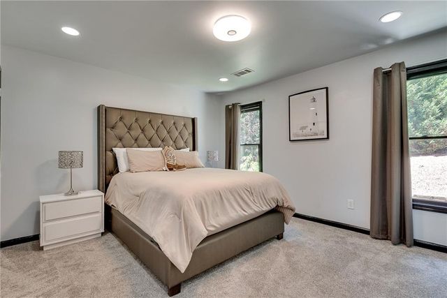 1370 Boomer Circle, Suwanee, GA 30024