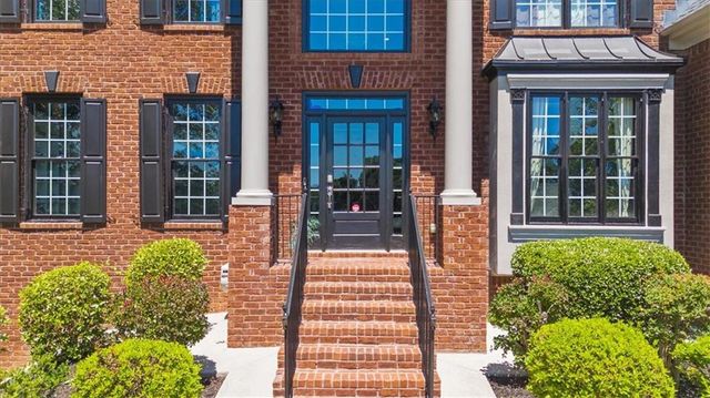 1370 Boomer Circle, Suwanee, GA 30024