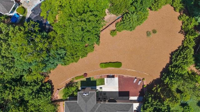 1370 Boomer Circle, Suwanee, GA 30024