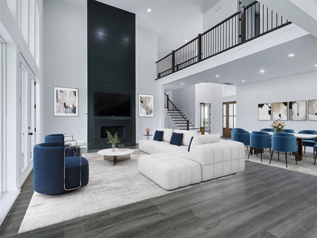 308 Ryker Lane, Gunter, TX 75058