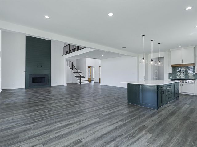 308 Ryker Lane, Gunter, TX 75058