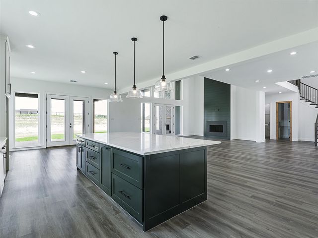 308 Ryker Lane, Gunter, TX 75058