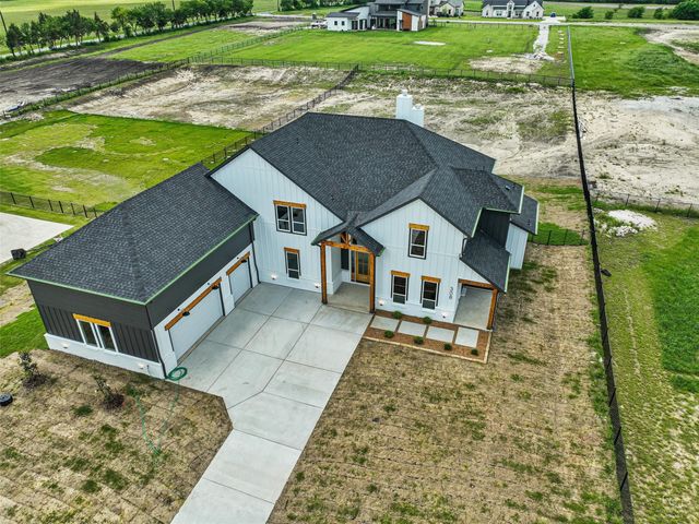 308 Ryker Lane, Gunter, TX 75058