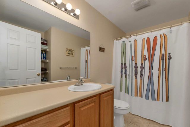 13 White Oak Ln Unit 3, Lincoln, NH 03251