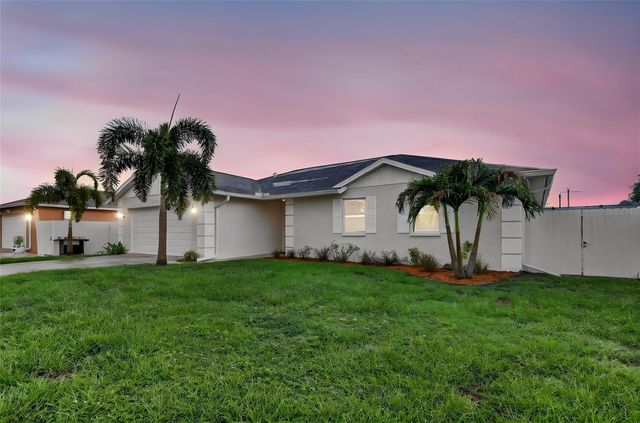 4063 PALAU DRIVE, Sarasota, FL 34241