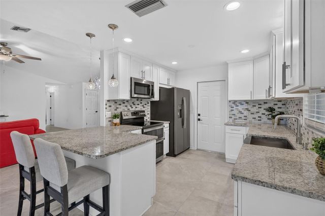 4063 PALAU DRIVE, Sarasota, FL 34241