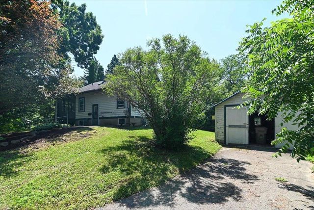 3238 Ridgeway Avenue, Madison, WI 53704