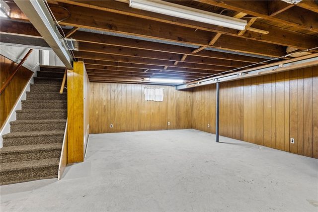 254 Vinedale Avenue, Irondequoit, NY 14622