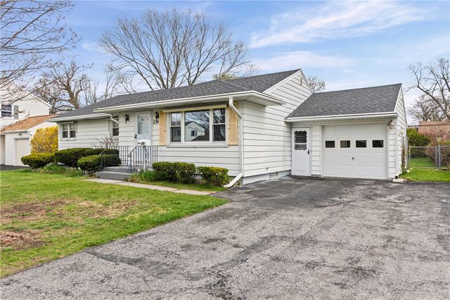 254 Vinedale Avenue, Irondequoit, NY 14622