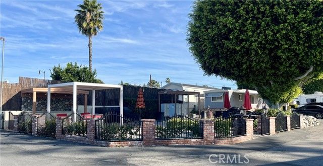 16540 Whittier Boulevard 6, Whittier, CA 90603