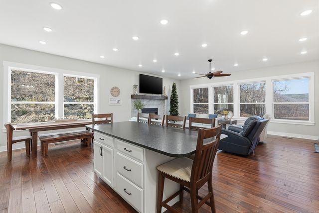 650 Lower Ridge Circle, Edgemont, AR 72044