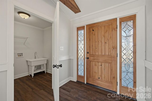 223 W Park Drive, Morganton, NC 28655