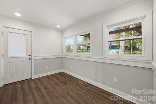 223 W Park Drive, Morganton, NC 28655