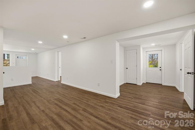 223 W Park Drive, Morganton, NC 28655