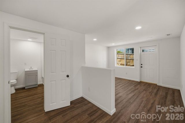 223 W Park Drive, Morganton, NC 28655