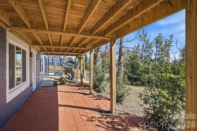 223 W Park Drive, Morganton, NC 28655