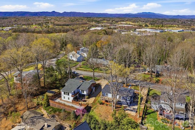 223 W Park Drive, Morganton, NC 28655