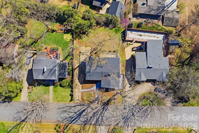 223 W Park Drive, Morganton, NC 28655