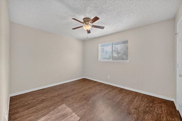 828 Haverford Lane, Desoto, TX 75115