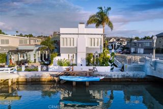 200 Grand Canal, Newport Beach, CA 92662