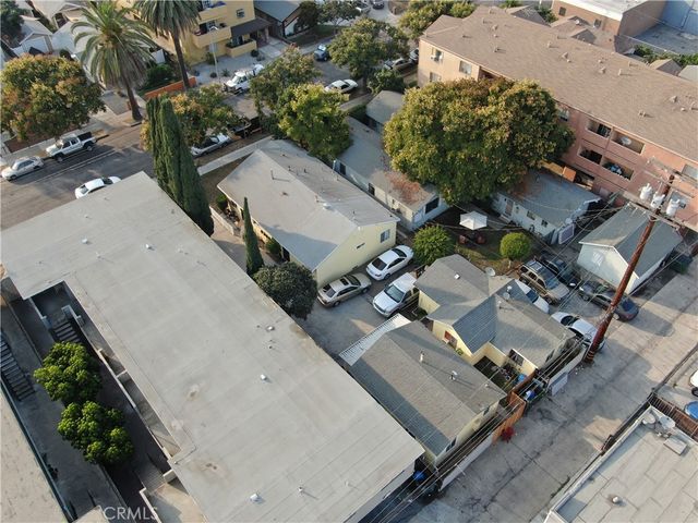 1140 Orizaba Avenue, Long Beach, CA 90804
