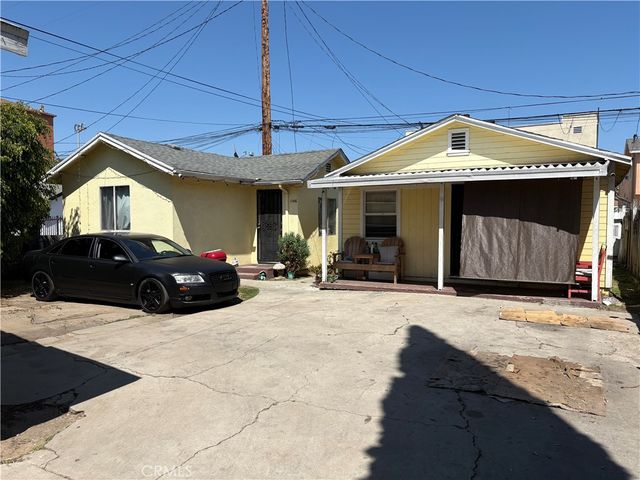 1140 Orizaba Avenue, Long Beach, CA 90804