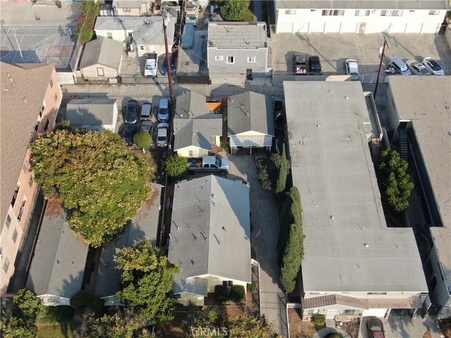 1140 Orizaba Avenue, Long Beach, CA 90804