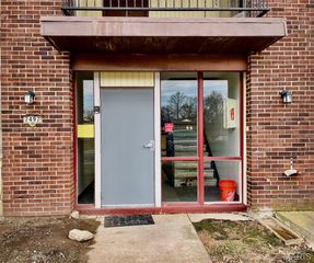 7497 HAZELCREST Drive G, Hazelwood, MO 63042