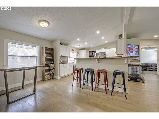 115 W 2ND St, Yamhill, OR 97148